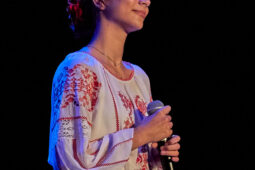 Folklore, Moldavie, Juventa (Moldavie), Spectacle
