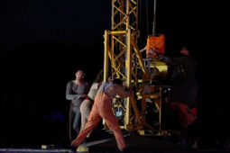 Minuit Compagnie, Spectacle