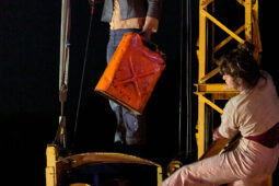 Minuit Compagnie, Spectacle