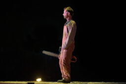Minuit Compagnie, Spectacle