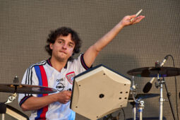 Bonne Nuit, Concert