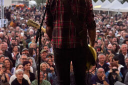 Concert, Elmer Food Beat, Public