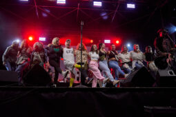 Concert, Elmer Food Beat, Public