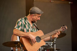 Concert, Les Types à Pied
