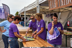 Bénévole, Festival