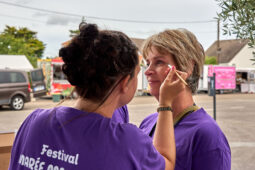 Bénévole, Festival