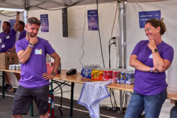 Bénévole, Festival