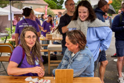 Public, Bénévole, Festival