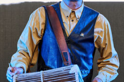 Concert, Volkanik, Orientation, Portrait