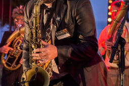Concert, Volkanik, Orientation, Portrait