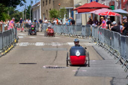 Voiture à pédales, Course, Bénévoles, Personnage, Jean-Luc Barré, Pascal Hono, Sous-marin (45), Sanglier (3), Sorcière (50), Orientation, Paysage