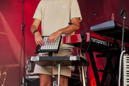 Concert, Dub Silence, Orientation, Portrait