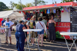 Marée montante, Orientation, Paysage, Food truck, Public, Festival